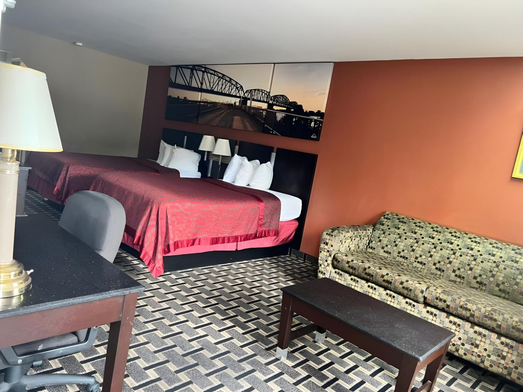 Days Inn & Suites By Wyndham Pine Bluff Esterno foto